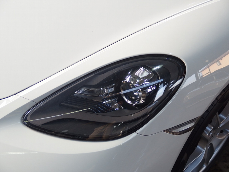 ポルシェ&nbsp;718 ケイマン&nbsp;正規ディーラー車　PDK　左ハンドル　正規&nbsp;中古車