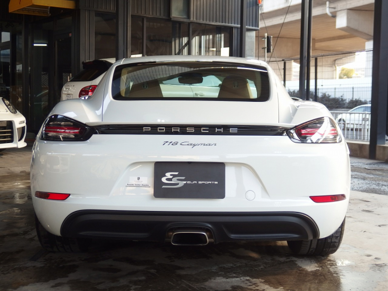 ポルシェ&nbsp;718 ケイマン&nbsp;正規ディーラー車　PDK　左ハンドル　正規&nbsp;中古車