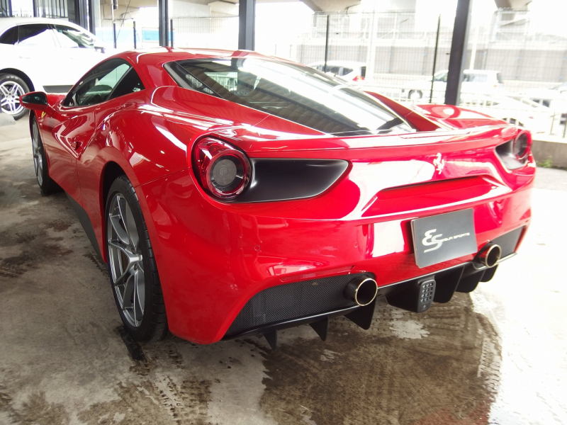 フェラーリ&nbsp;488GTB&nbsp;正規ディーラー車　左ハンドル　&nbsp;中古車