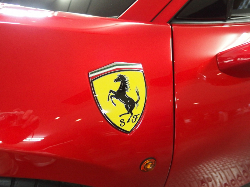 フェラーリ&nbsp;488GTB&nbsp;正規ディーラー車　左ハンドル　&nbsp;中古車