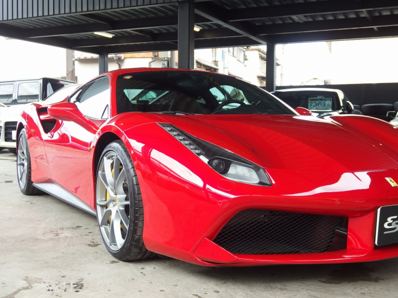 フェラーリ&nbsp;488GTB&nbsp;正規ディーラー車　左ハンドル　&nbsp;中古車