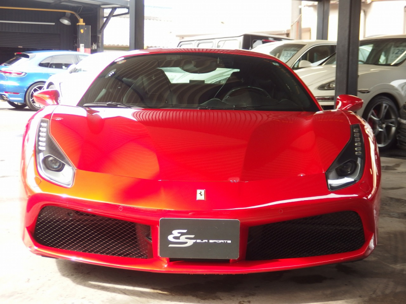 フェラーリ&nbsp;488GTB&nbsp;正規ディーラー車　左ハンドル　&nbsp;中古車