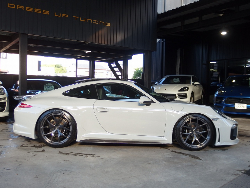 ポルシェ&nbsp;911(Type911)&nbsp;PDK　右ハンドル　EUR-GTフルエアロ　ES可変マフラー　BCフォージドアルミホイール　KW車高調&nbsp;中古車