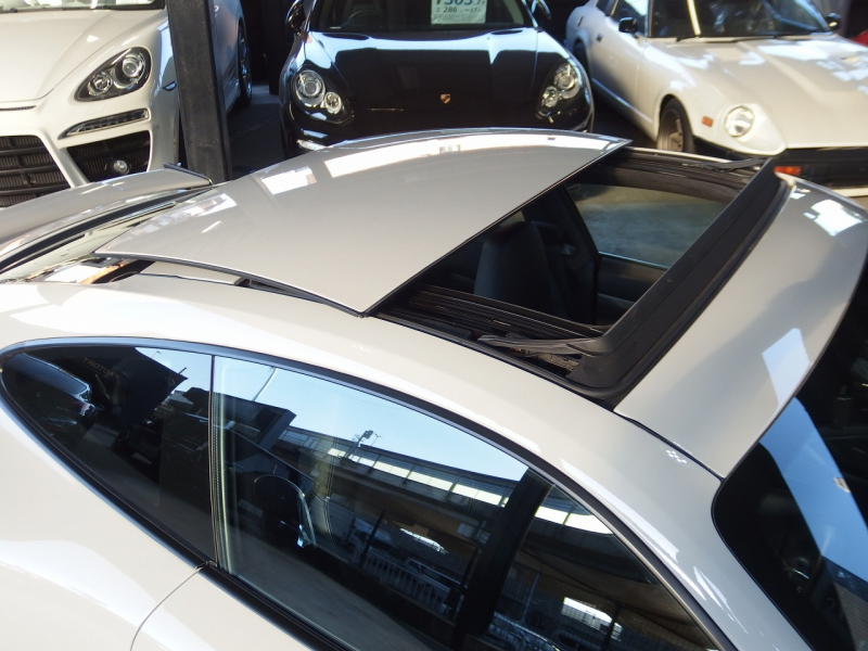 ポルシェ&nbsp;911(Type911)&nbsp;PDK　右ハンドル　EUR-GTフルエアロ　ES可変マフラー　BCフォージドアルミホイール　KW車高調&nbsp;中古車