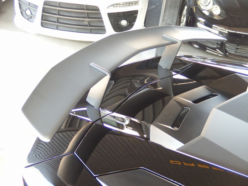 ランボルギーニ&nbsp;アヴェンタドール&nbsp;SV　4WD　正規ディーラー　世界限定600台　メーカー保証2027年2月まで有り&nbsp;中古車