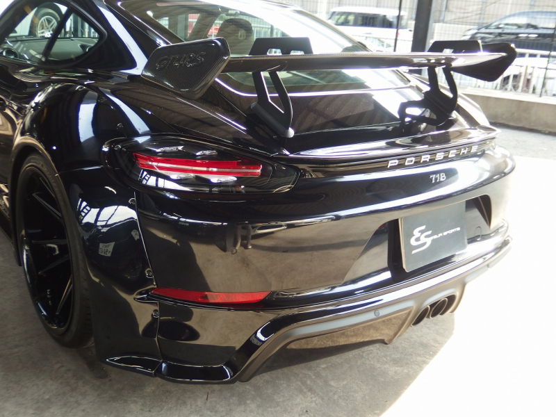 ポルシェ&nbsp;718 ケイマン&nbsp;6MT　正規ディーラー車　右ハンドル　EUR-GTRワイドボディ&nbsp;中古車