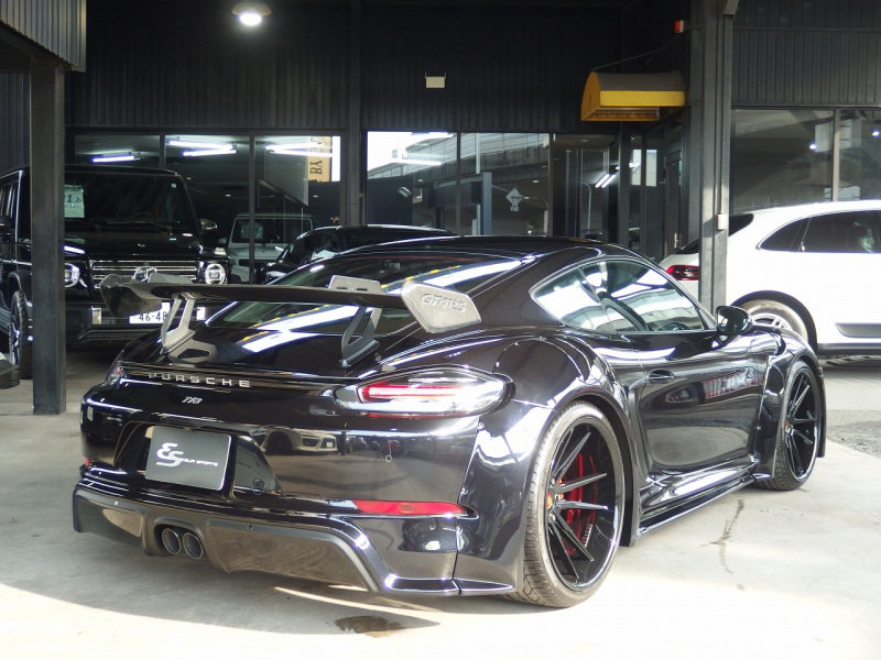 ポルシェ&nbsp;718 ケイマン&nbsp;6MT　正規ディーラー車　右ハンドル　EUR-GTRワイドボディ&nbsp;中古車