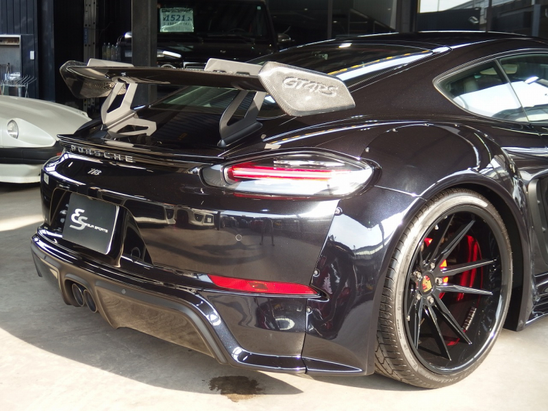 ポルシェ&nbsp;718 ケイマン&nbsp;6MT　正規ディーラー車　右ハンドル　EUR-GTRワイドボディ&nbsp;中古車