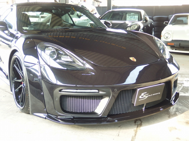 ポルシェ&nbsp;718 ケイマン&nbsp;6MT　正規ディーラー車　右ハンドル　EUR-GTRワイドボディ&nbsp;中古車