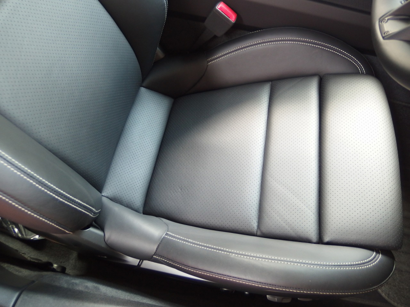ポルシェ&nbsp;911(Type992)&nbsp;カレラ4　PDK　スポーツクロノ　レザーインテリア　シートヒーター&nbsp;中古車