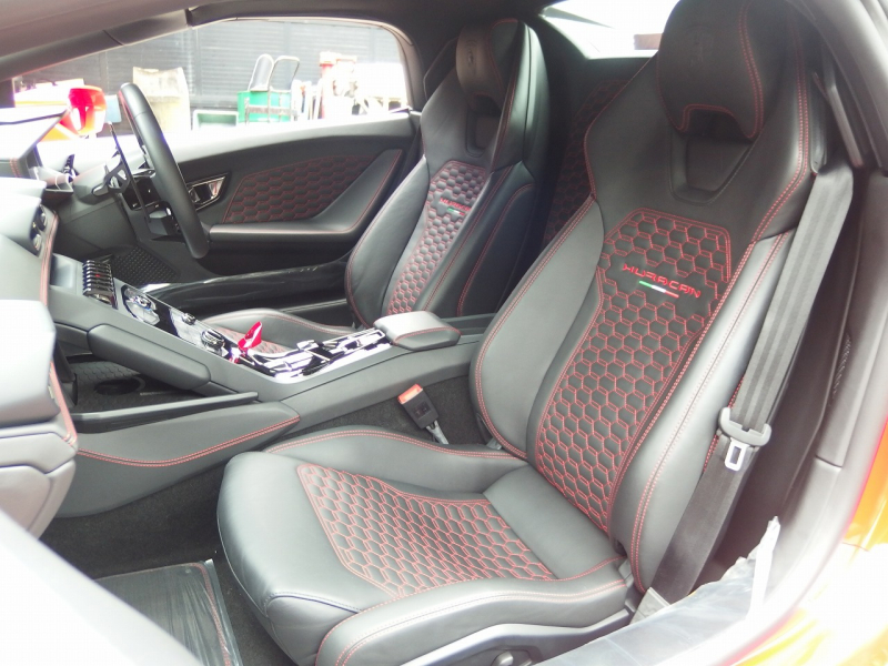 ランボルギーニ&nbsp;ウラカン&nbsp;スパイダー　LP580-2　RWD　正規ディーラー車　右ハンドル&nbsp;中古車