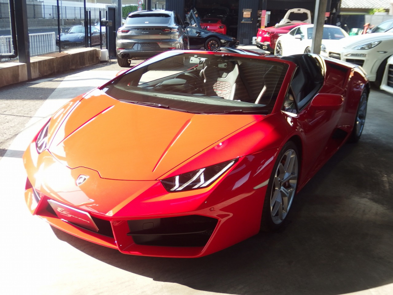 ランボルギーニ&nbsp;ウラカン&nbsp;スパイダー　LP580-2　RWD　正規ディーラー車　右ハンドル&nbsp;中古車