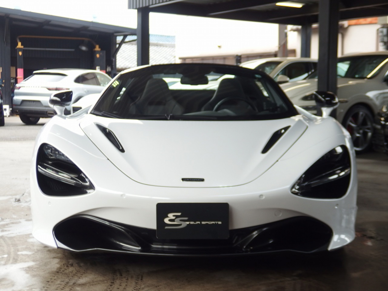 マクラーレン&nbsp;720S&nbsp;スパイダー　正規ディーラー車　左ハンドル　フロントリフトシステム&nbsp;中古車