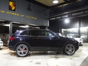 ポルシェ&nbsp;カイエン&nbsp;V6 ベースグレード　左ハンドル　サンルーフ&nbsp;中古車