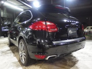 ポルシェ&nbsp;カイエン&nbsp;V6 ベースグレード　左ハンドル　サンルーフ&nbsp;中古車