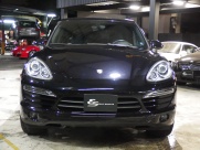 ポルシェ&nbsp;カイエン&nbsp;V6 ベースグレード　左ハンドル　サンルーフ&nbsp;中古車