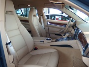 ポルシェ&nbsp;パナメーラ&nbsp;S　ディーラー車　左ハンドル　エアサス　&nbsp;中古車