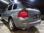 ポルシェ カイエン ターボ　ディーラー車　左ハンドル　エアサス　サンルーフ 中古車