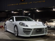 ポルシェ&nbsp;パナメーラ&nbsp;S ディーラー車　EUR-GT　２２inアルミ　右ハンドル　エアサス　サンルーフ&nbsp;中古車