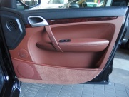 ポルシェ カイエン ターボ EUR-GT　パノラマルーフ　左ハンドル　エアサス 中古車