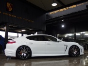 ポルシェ パナメーラ 4S ディーラーシ車 ハンドル エアサス 中古車