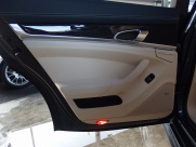 ポルシェ パナメーラ 4S ディーラーシ車 ハンドル エアサス 中古車