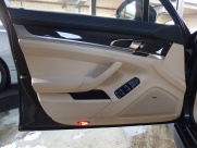 ポルシェ パナメーラ 4S ディーラーシ車 ハンドル エアサス 中古車