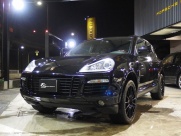 ポルシェ&nbsp;カイエン&nbsp;ターボ　左ハンドル　エアサス　サンルーフ　21inアルミ&nbsp;中古車