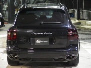 ポルシェ&nbsp;カイエン&nbsp;ターボ　左ハンドル　エアサス　サンルーフ　21inアルミ&nbsp;中古車