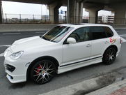 ポルシェ カイエン S EUR-GT フルエアロ　ＴＩＰ－Ｓ　左Ｈ 中古車