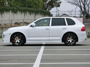 ポルシェ&nbsp;カイエン&nbsp;V6 EUR-GT フルエアロ　TIP-S　右H&nbsp;中古車