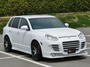 ポルシェ&nbsp;カイエン&nbsp;V6 EUR-GT フルエアロ　TIP-S　右H&nbsp;中古車