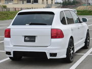 ポルシェ&nbsp;カイエン&nbsp;V6 EUR-GT フルエアロ　TIP-S　右H&nbsp;中古車