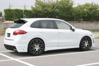 ポルシェ カイエン ＮＥＷカイエン ＥＵＲ－ＧＴ 中古車