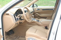 ポルシェ カイエン ＮＥＷカイエン ＥＵＲ－ＧＴ 中古車