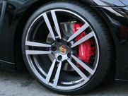 ポルシェ&nbsp;パナメーラ&nbsp;２０１３年モデル　Ｖ６　３６００㏄&nbsp;中古車