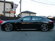 ポルシェ&nbsp;パナメーラ&nbsp;２０１３年モデル　Ｖ６　３６００㏄&nbsp;中古車