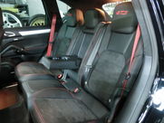 ポルシェ カイエン ２０１３年モデル  ポルシェ カイエンＧＴＳ 中古車