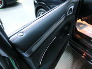 ポルシェ カイエン ２０１３年モデル  ポルシェ カイエンＧＴＳ 中古車