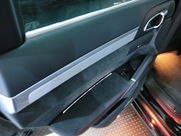 ポルシェ カイエン ２０１３年モデル  ポルシェ カイエンＧＴＳ 中古車