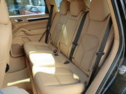 ポルシェ カイエン ２０１３年モデル　カイエンＥＵＲ－ＧＴ 新車