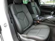 ポルシェ&nbsp;カイエン&nbsp;ＥＵＲ－ＧＴ TIP-S&nbsp;新車