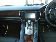 ポルシェ&nbsp;パナメーラ&nbsp;V6　スポーツクロノPKG EUR-GT D車&nbsp;中古車