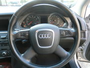 アウディ&nbsp;A6&nbsp;2.4&nbsp;中古車