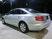 アウディ&nbsp;A6&nbsp;2.4&nbsp;中古車