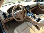 ポルシェ カイエン V6 ベースグレード 左H 中古車