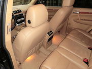 ポルシェ カイエン ターボ D車 左H  中古車