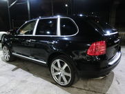 ポルシェ カイエン ターボ D車 左H  中古車