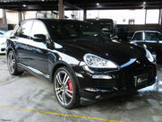 ポルシェ&nbsp;カイエン&nbsp;ターボ　ディーラー車　左H&nbsp;中古車