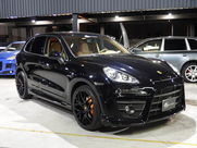 ポルシェ カイエン Sハイブリッド　パノラマサンルーフ　D車　左H 中古車